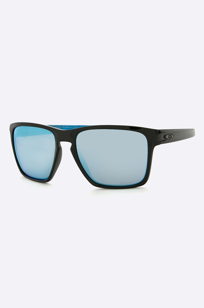 Vezi oferte>>Oakley - Ochelari